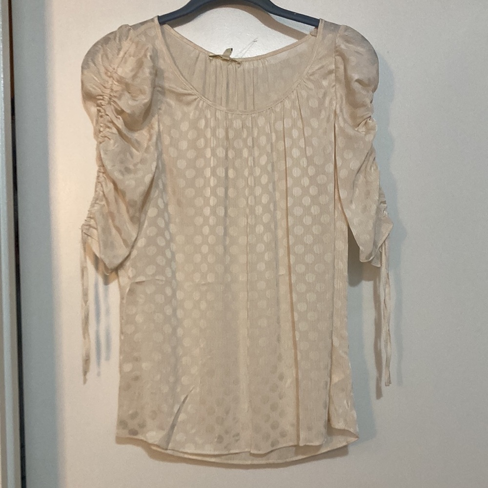 33. Max Studio Woman’s Ivory Scoop neck Blouse